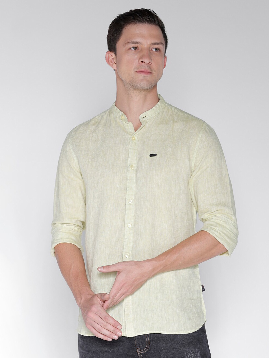 

IDENTITI Slim Fit Mandarin Collar Opaque Linen Casual Shirt, Green