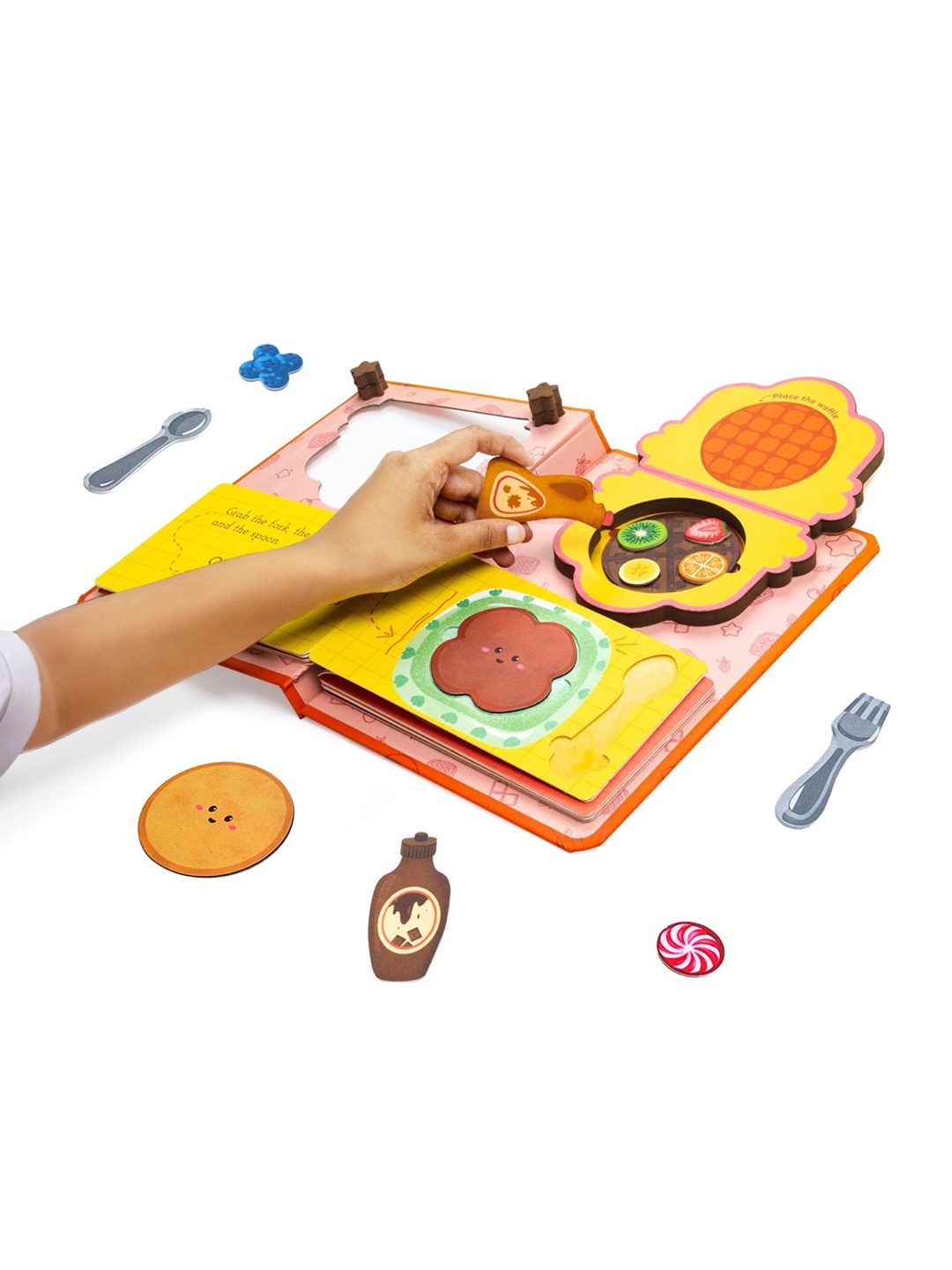 

LoveDabble Kids 17 Pcs Pretend Play Kit- Who Wants Waffles, Orange