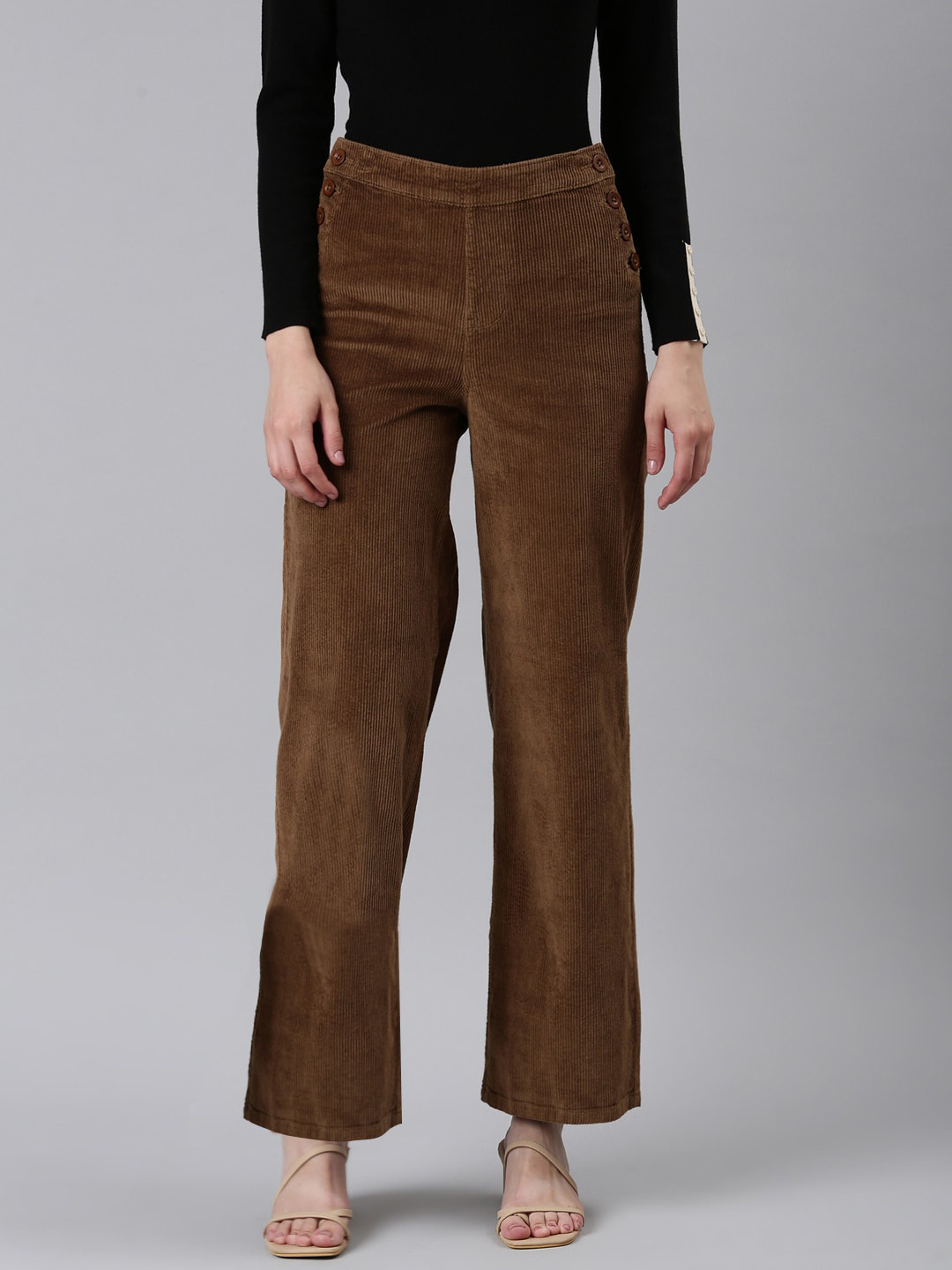 

SHOWOFF Women Straight Fit High-Rise Trousers, Camel brown