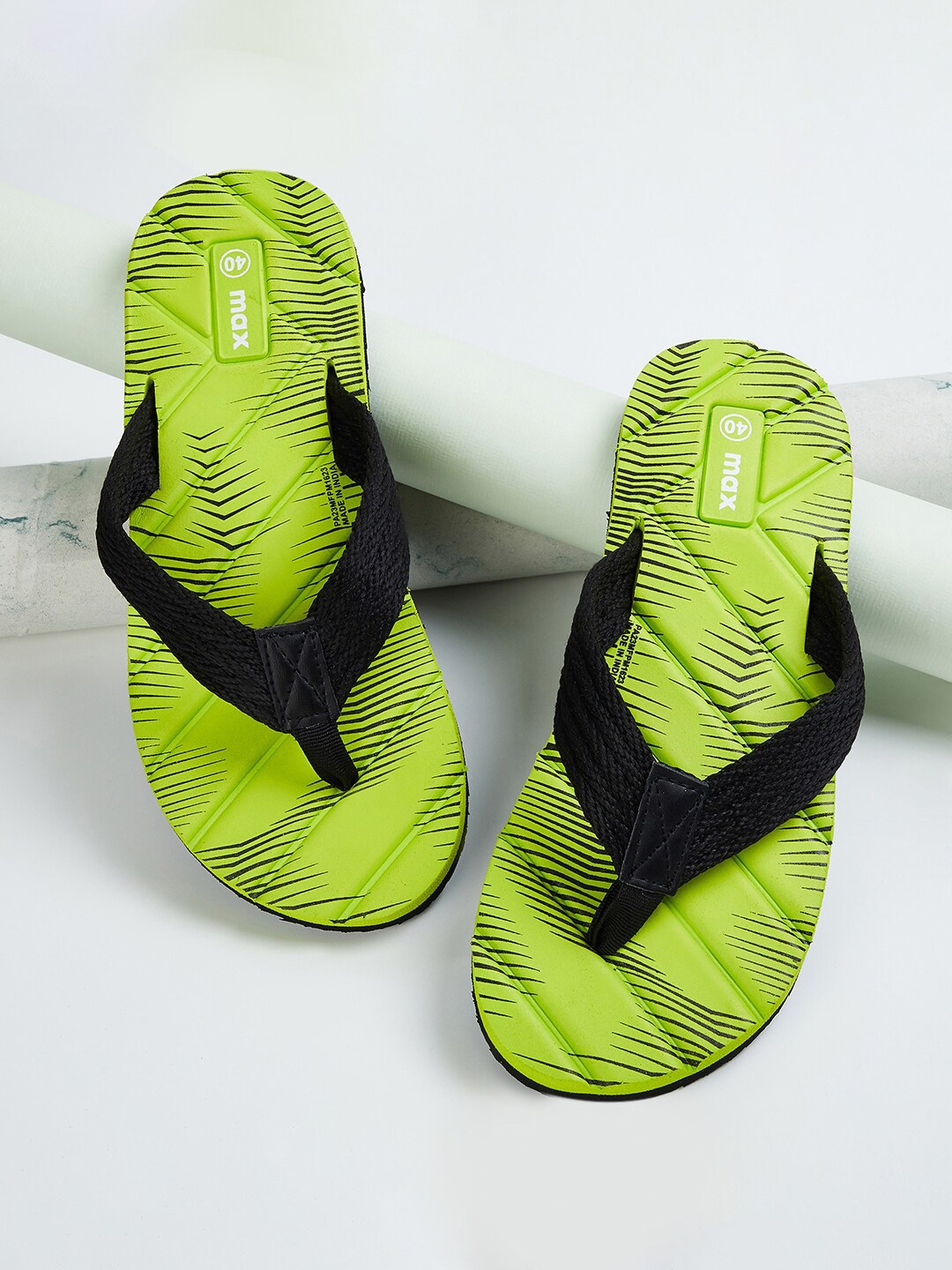 

max Men Printed Thong Flip-Flops, Green