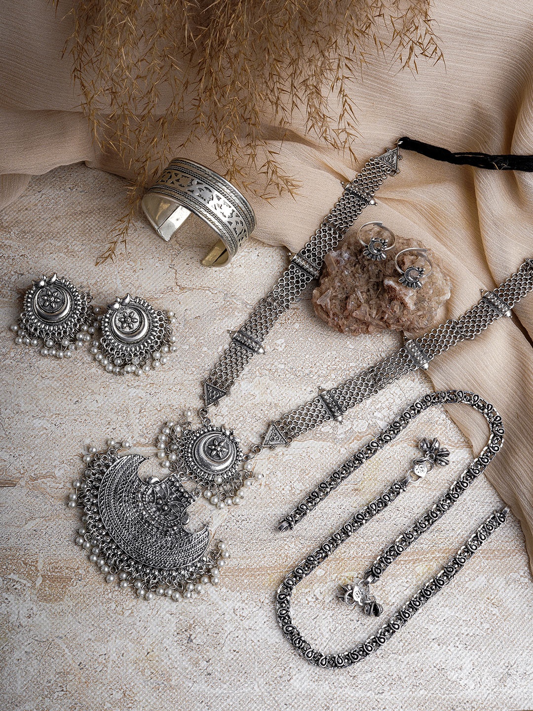 

TEEJH Silver-Plated Oxidised Jewellery Set