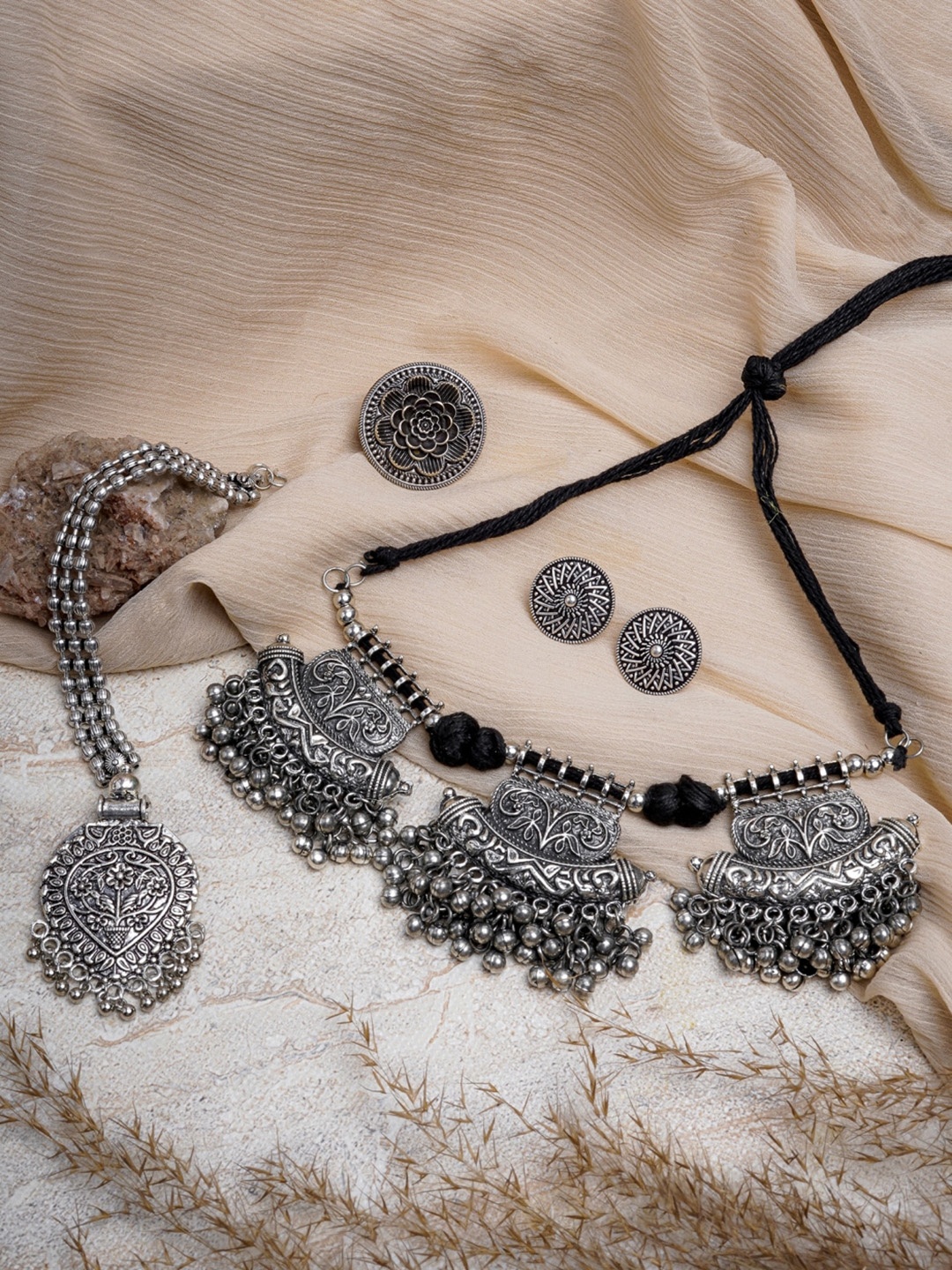 

TEEJH Silver-Plated Oxidised Jewellery Set