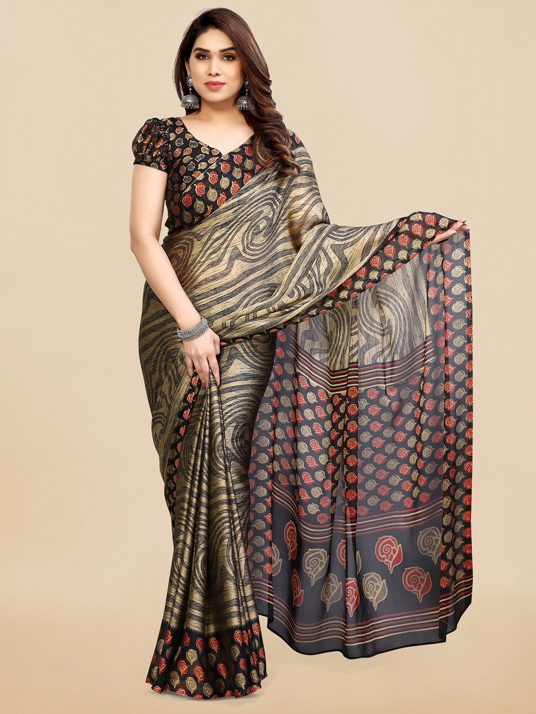 

KALINI Floral Printed Saree, Black