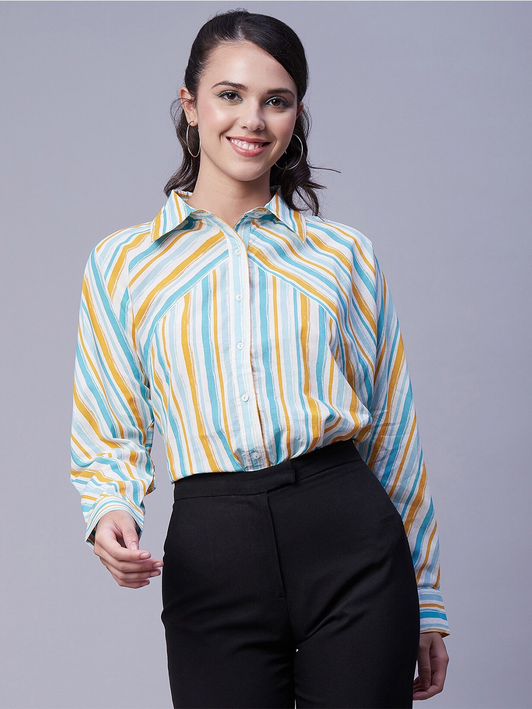 

Moomaya Straight Vertical Striped Spread Collar Cotton Casual Shirt, Green