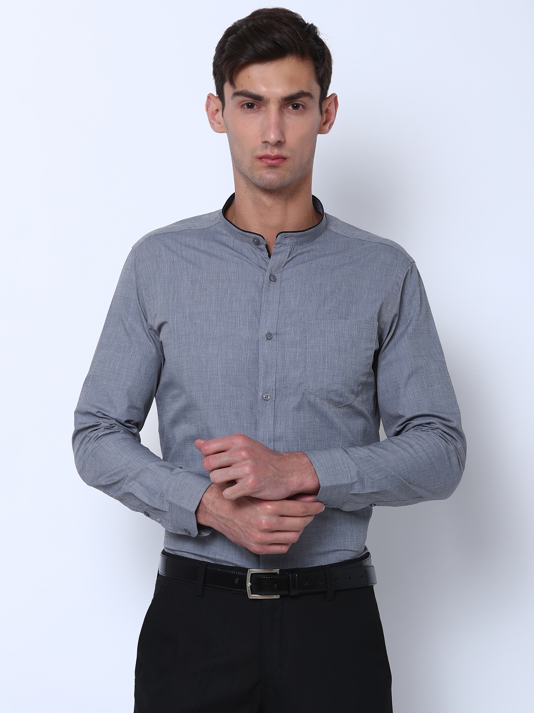 

Black coffee Men Grey Slim Fit Solid Formal Shirt