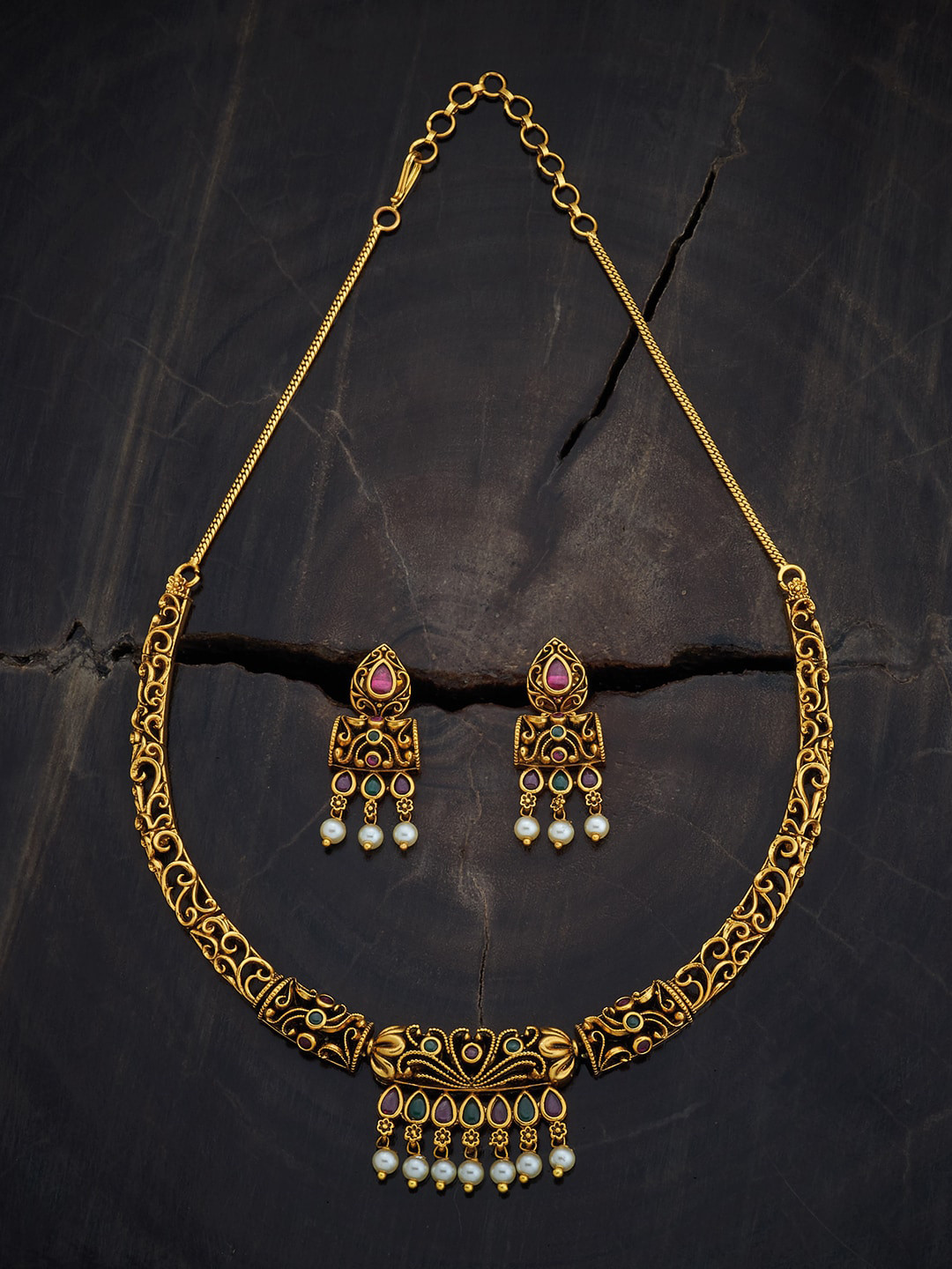 

Kushal's Fashion Jewellery Gold-Plated Stone Studded & Beaded Jewellery Set