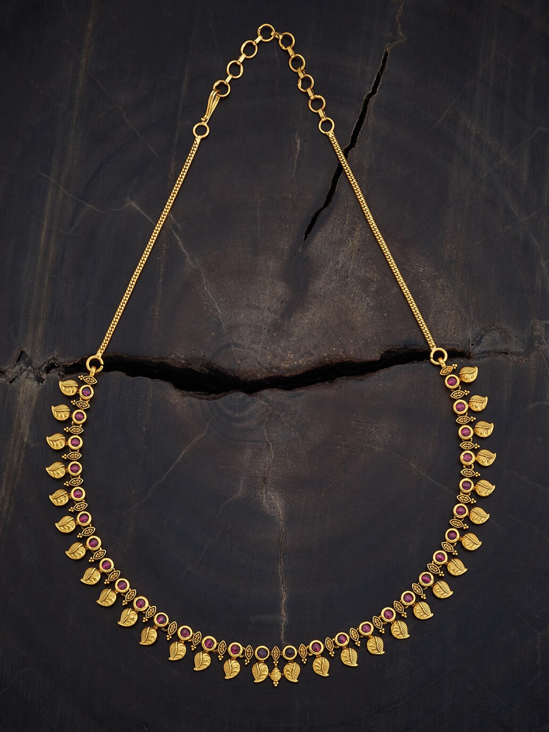 

Kushal's Fashion Jewellery Gold Plated Stone Studded Silver Necklace