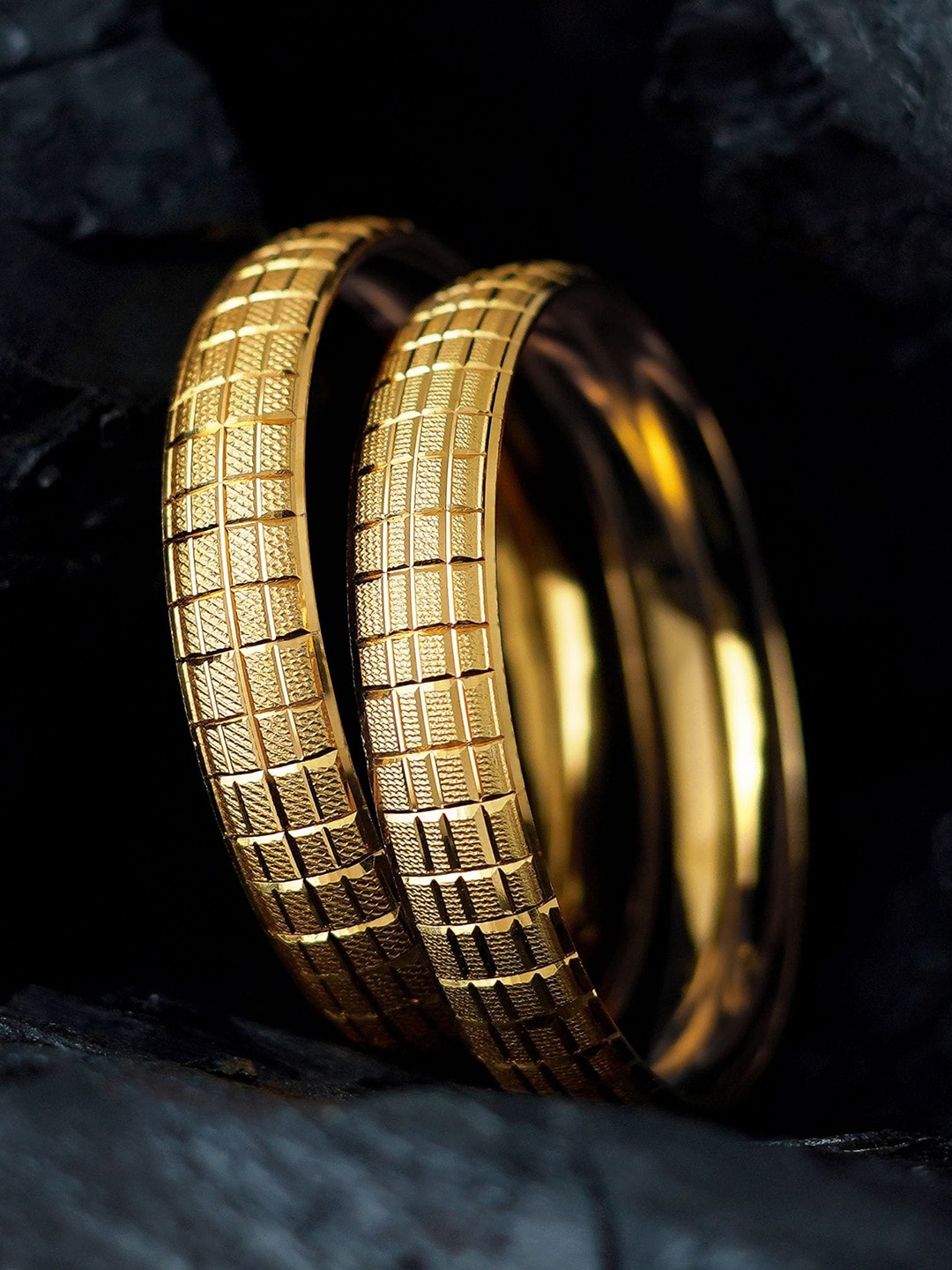 

MANSIYAORANGE Set Of 2 Gold-Plated Bangles