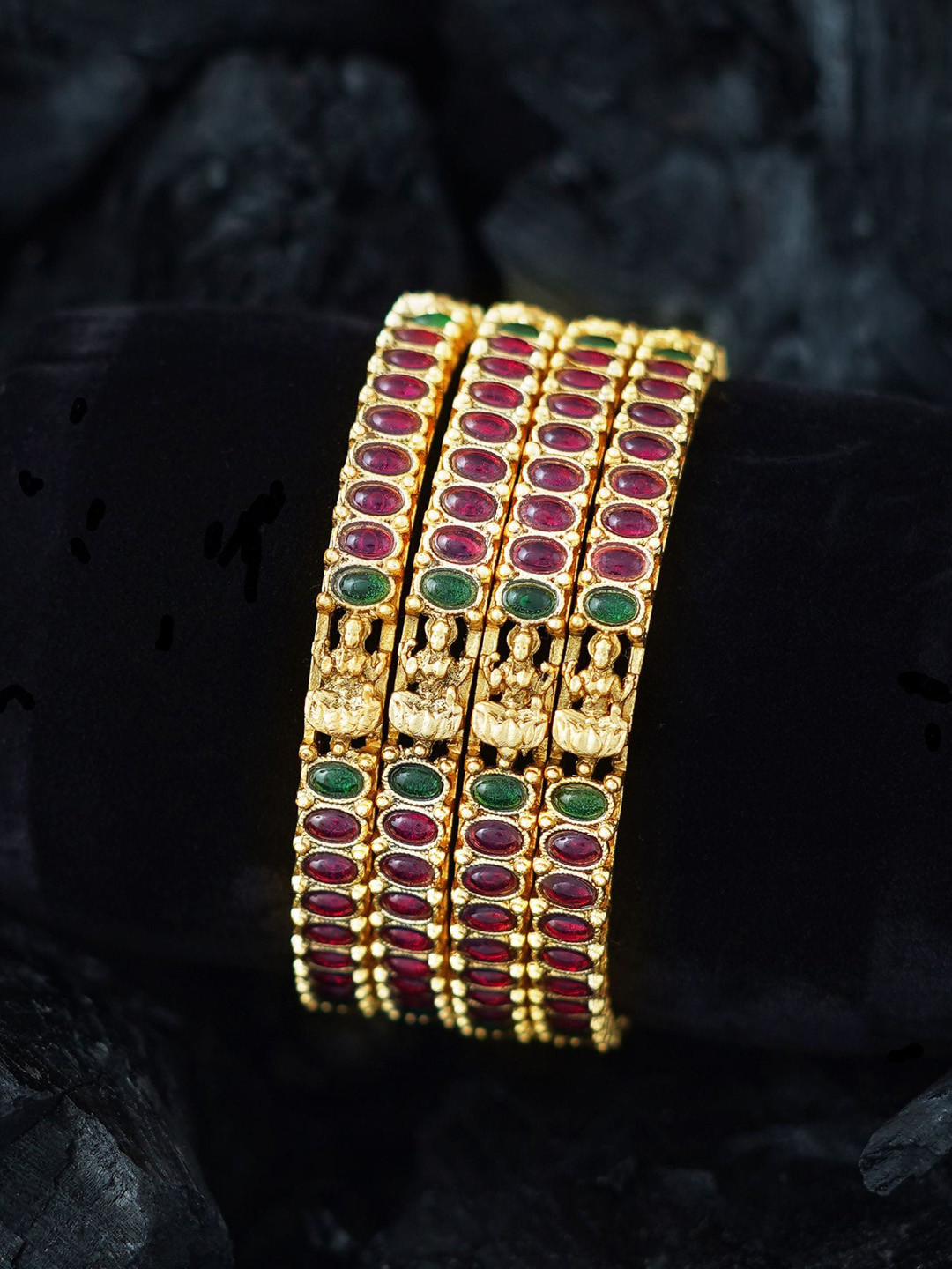 

MANSIYAORANGE Set Of 4 Gold-Plated Stone-Studded Bangles