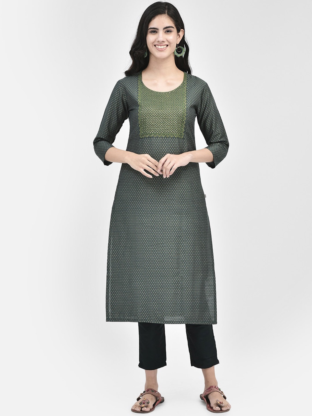 

Span Floral Printed Sequinned Straight Kurta, Green