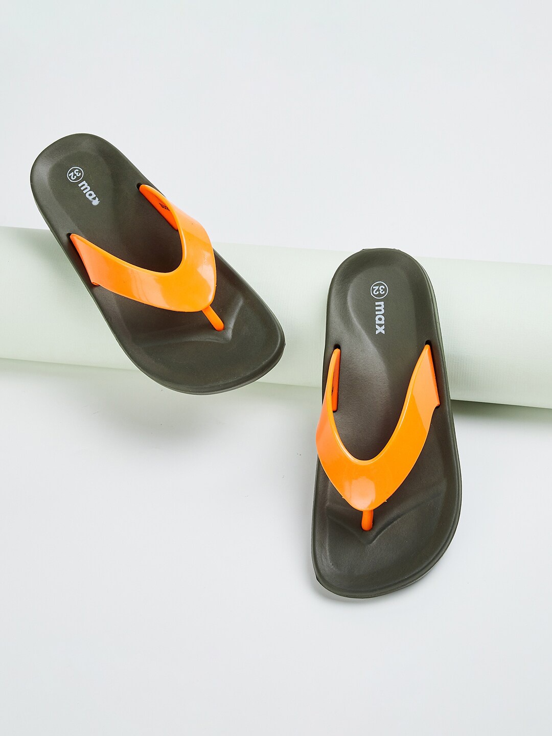 

max Boys Thong Flip-Flops, Green