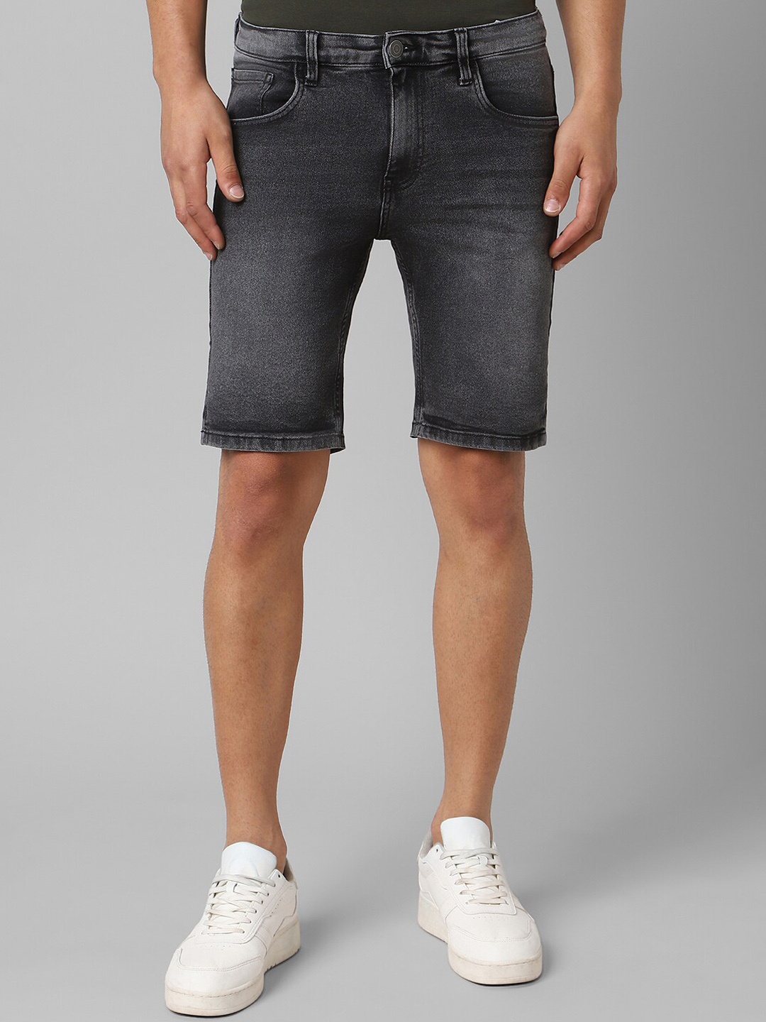 

Pantaloons Men Washed Denim Shorts, Grey