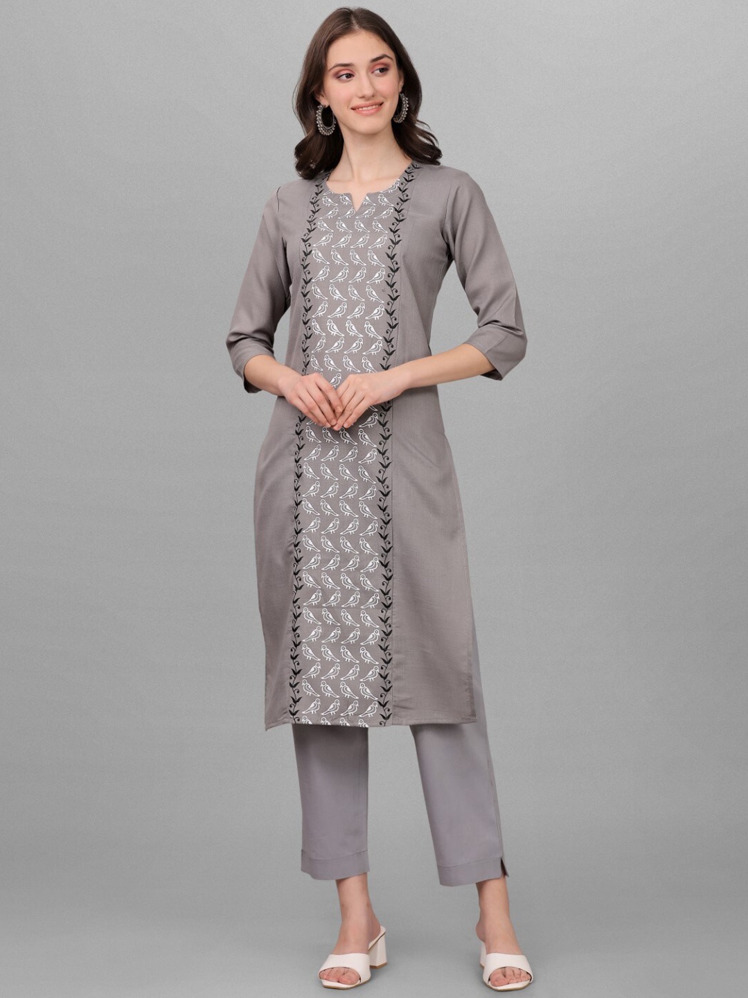 

Modestouze Attires Ethnic Printed Straight Kurta, Grey