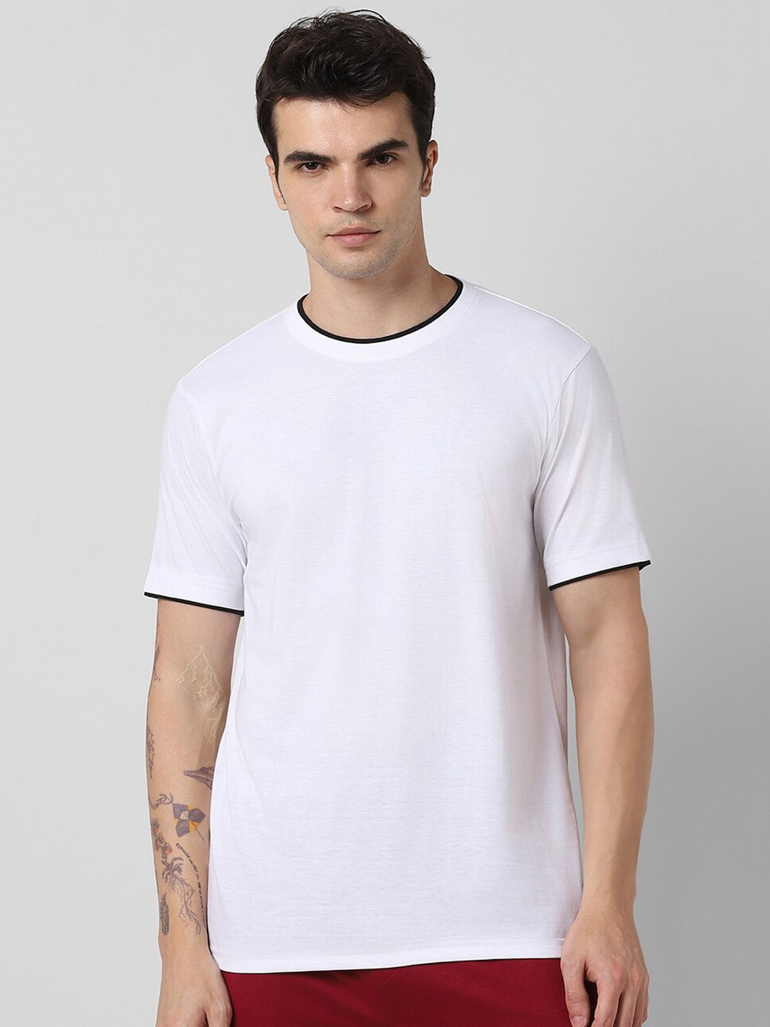 

Pantaloons Round Neck Pure Cotton Regular T-shirt, White