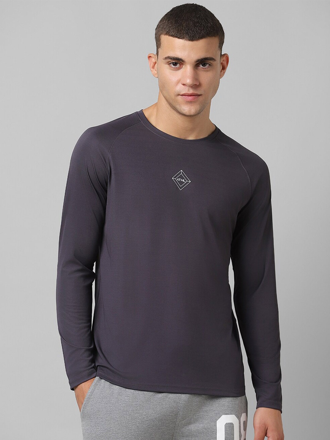 

Pantaloons Men Round Neck Regular Fit T-shirt, Grey