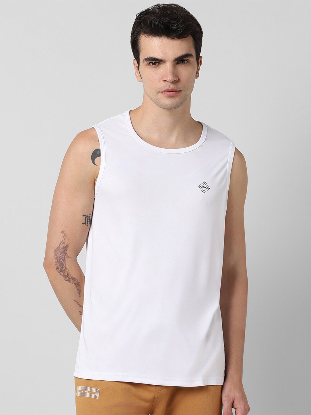 

Pantaloons Round Neck Regular Fit Cotton T-shirt, White