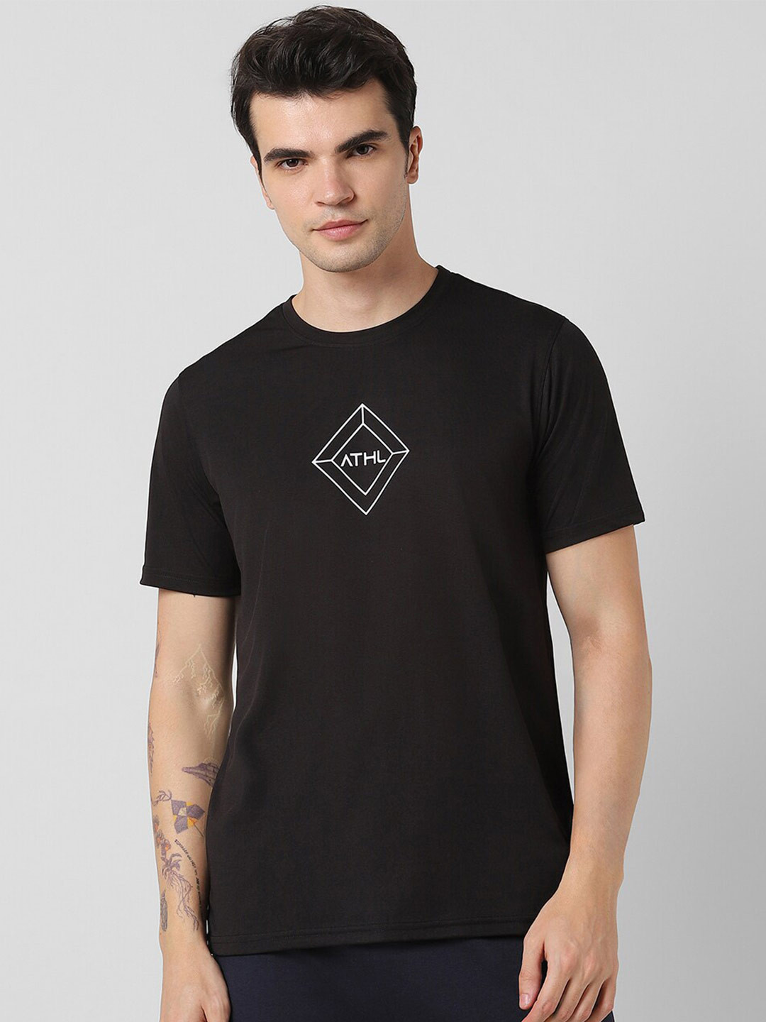

Pantaloons Regular Fit Cotton Casual T-shirt, Black