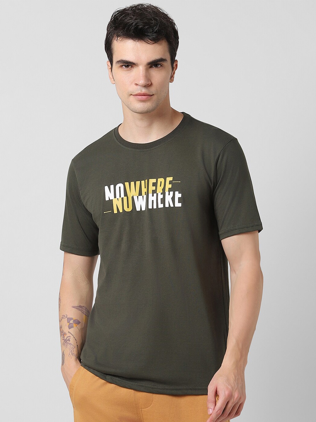

Pantaloons Typography Printed Regular Fit Cotton Casual T-shirt, Green