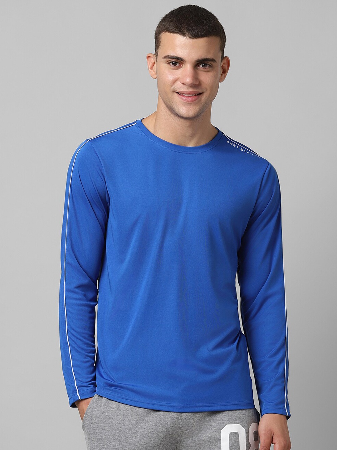 

Pantaloons Round Neck Regular Fit T-shirt, Blue