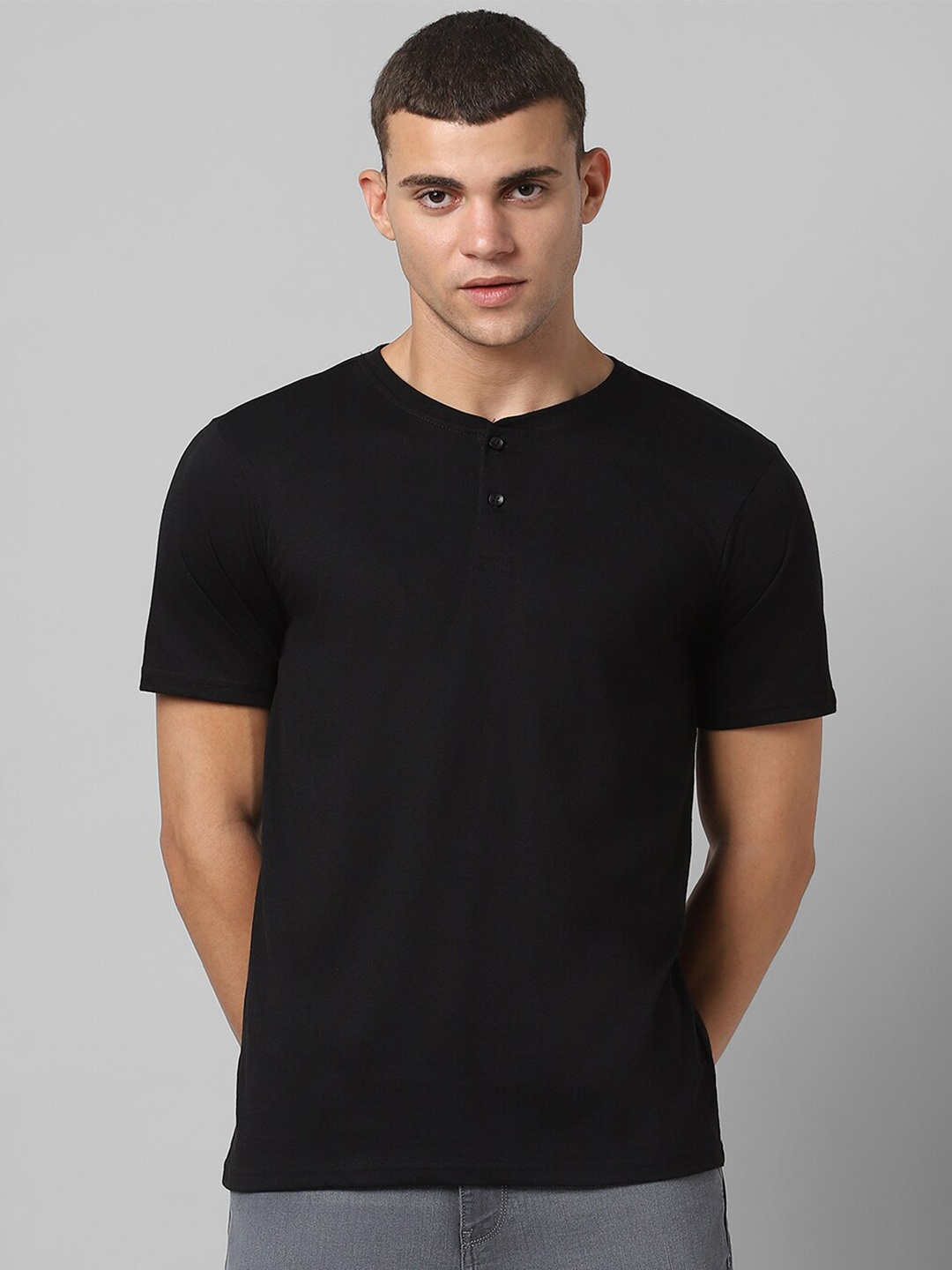 

Pantaloons Round Neck Regular Fit Cotton Casual T-shirt, Black