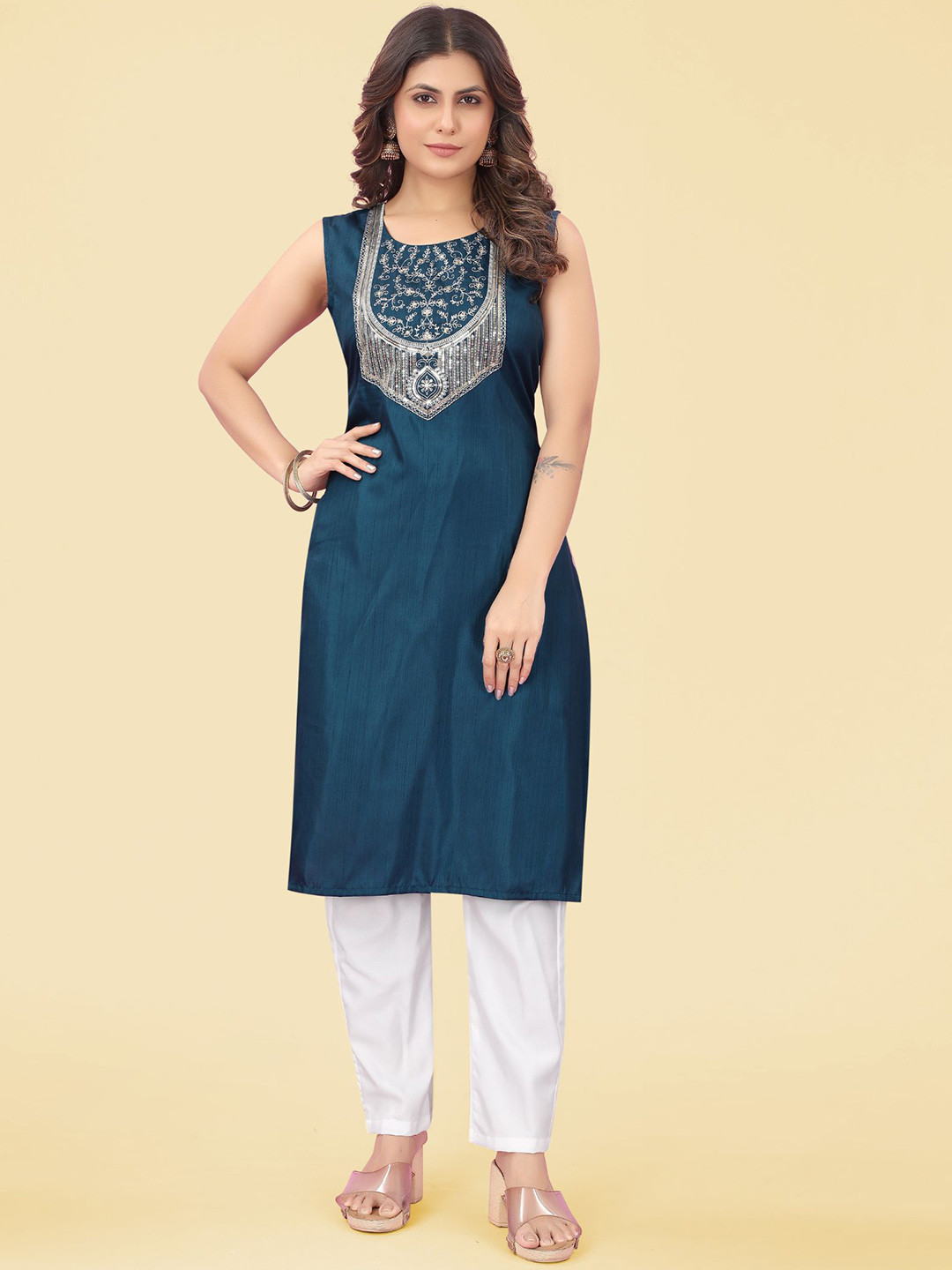 

KALINI Ethnic Motifs Embroidered Regular Sequinned Kurta with Trousers, Navy blue
