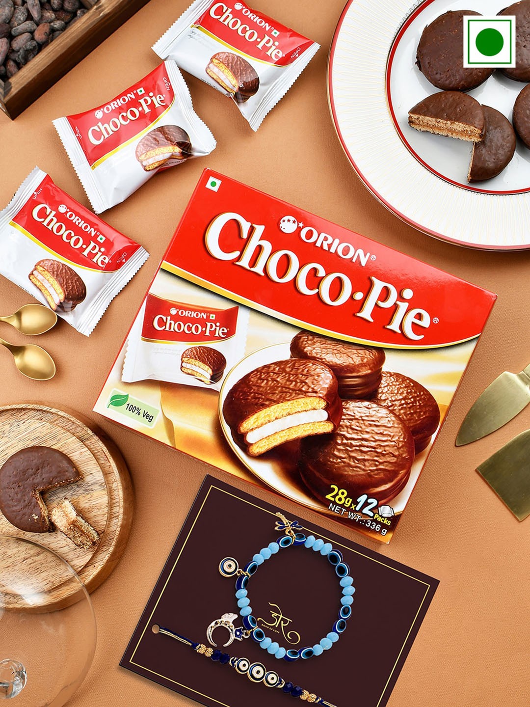 

Hyperfoods Bhaiya Bhabhi Rakhi with Orion Choco Pie, Blue