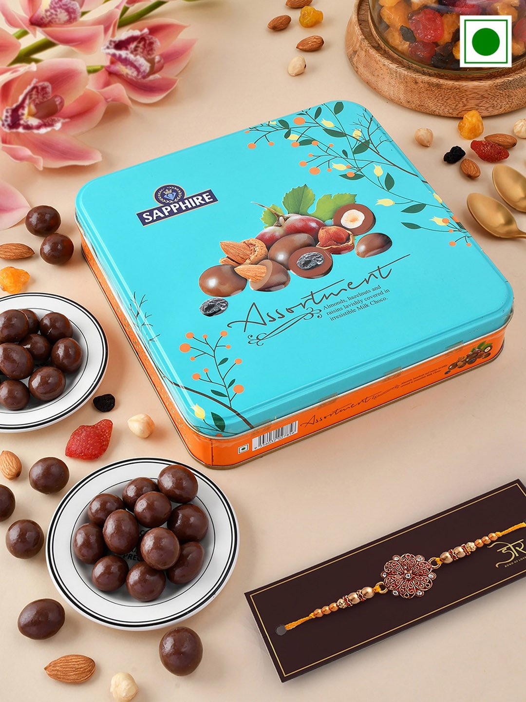 

Hyperfoods Rakhi With Sapphire Chocolate Coated Fruit & Nuts Set, Blue