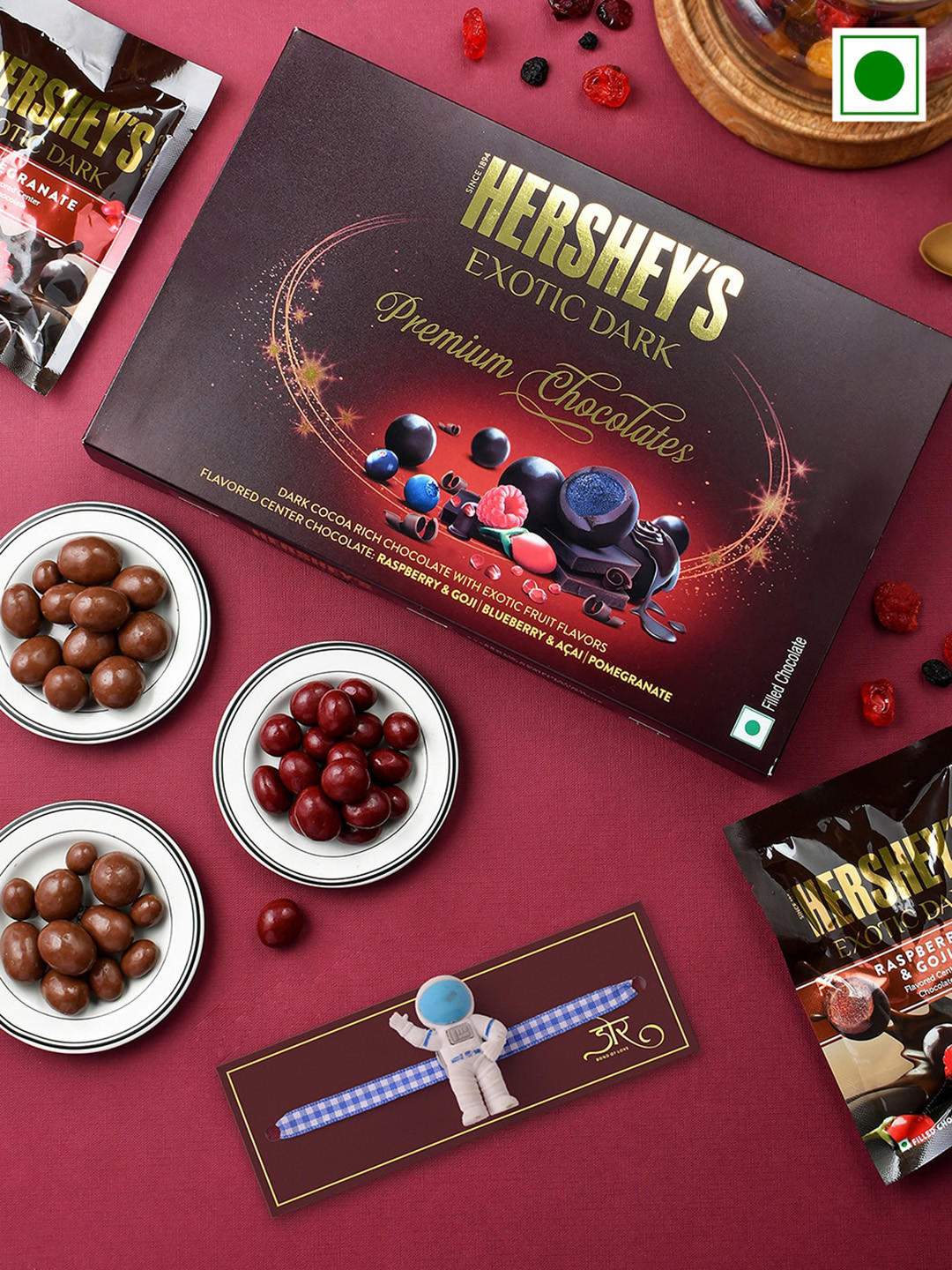 

Hyperfoods Set Of 2 Bhai Bhabhi Rakhis With Chocolate Gift Set, Brown