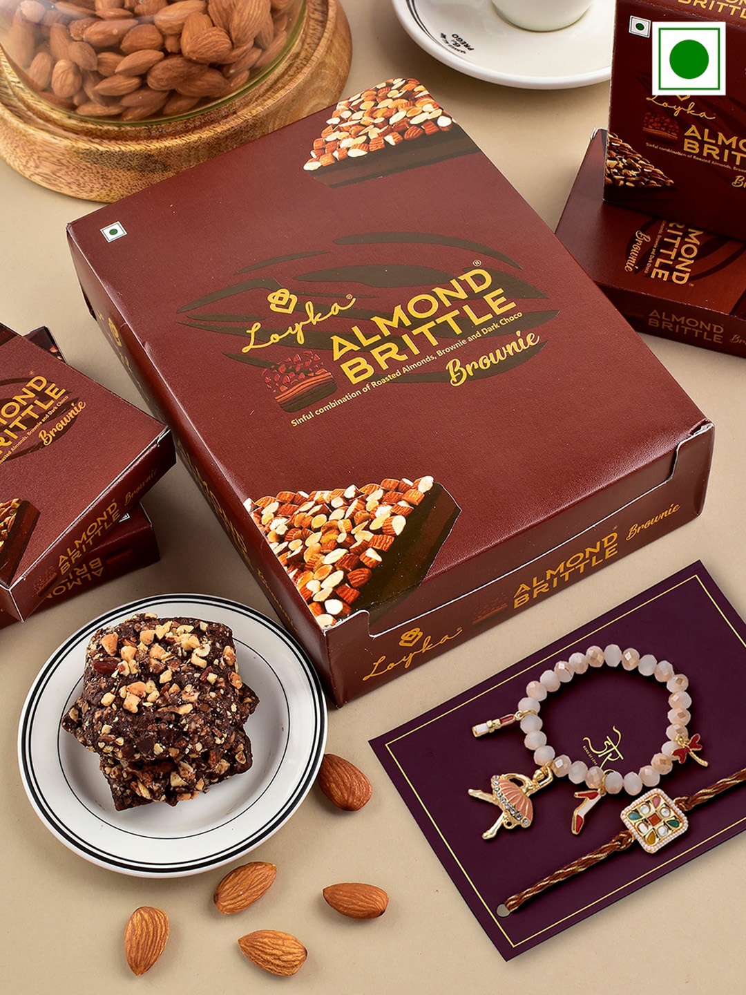 

Hyperfoods Set Of 2 Rakhi With Loyka Almond Brittle Brownie Set, Brown