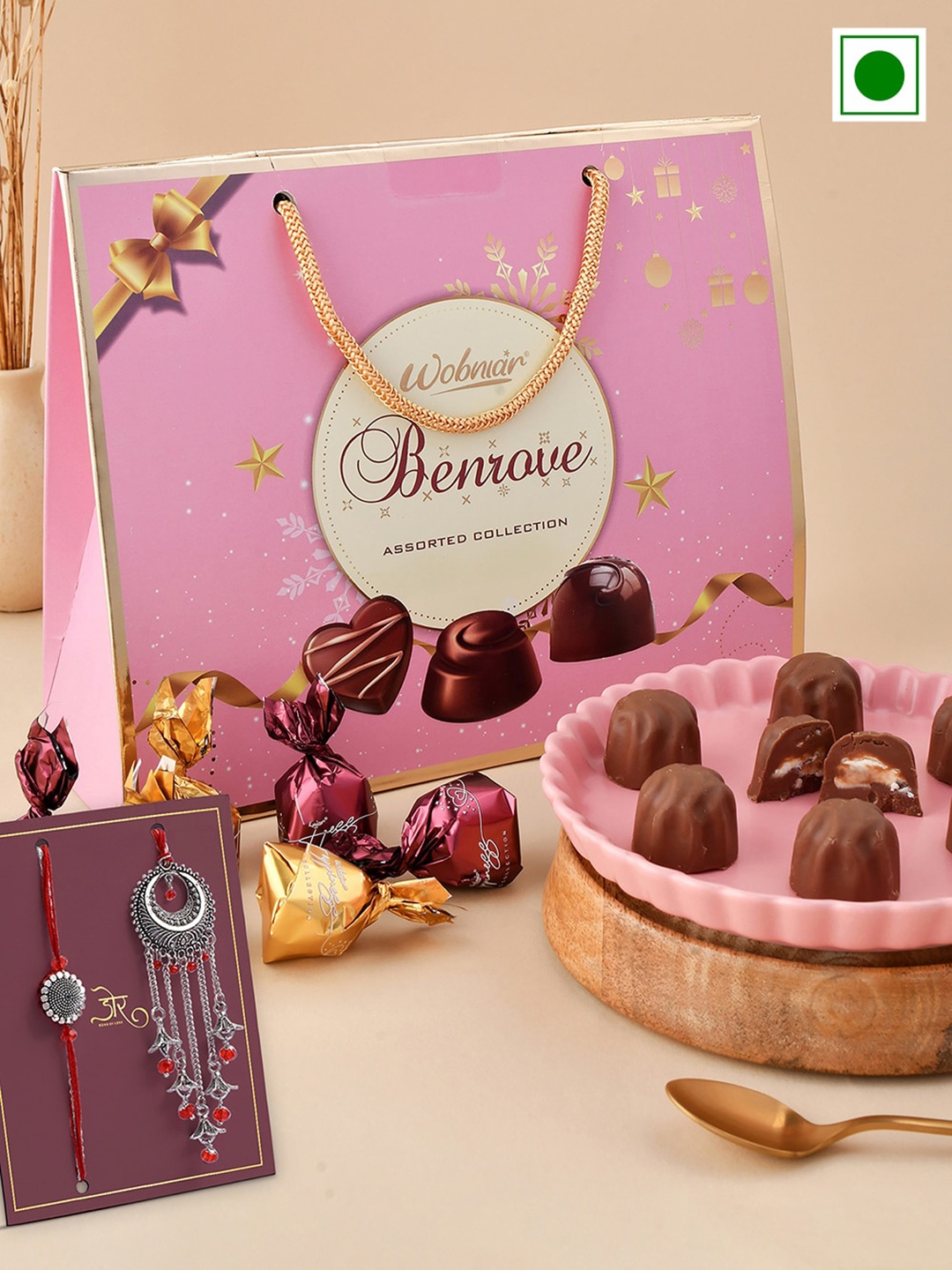 Hyperfoods Bhai Bhabhi Rakhi with Benrove Chocolate, Pink