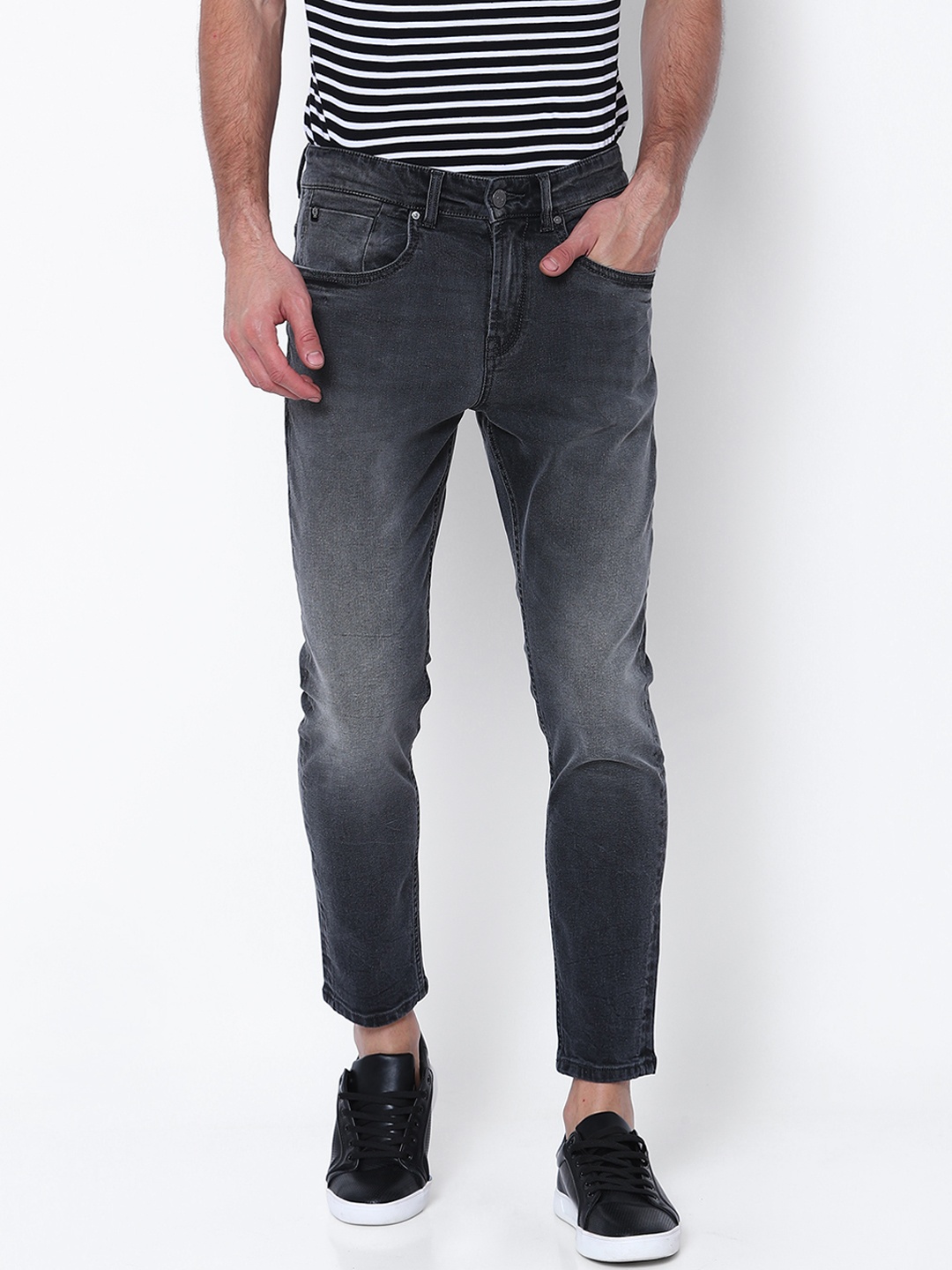 

LOCOMOTIVE Men Grey Tapered Fit Mid-Rise Clean Look Stretchable Jeans
