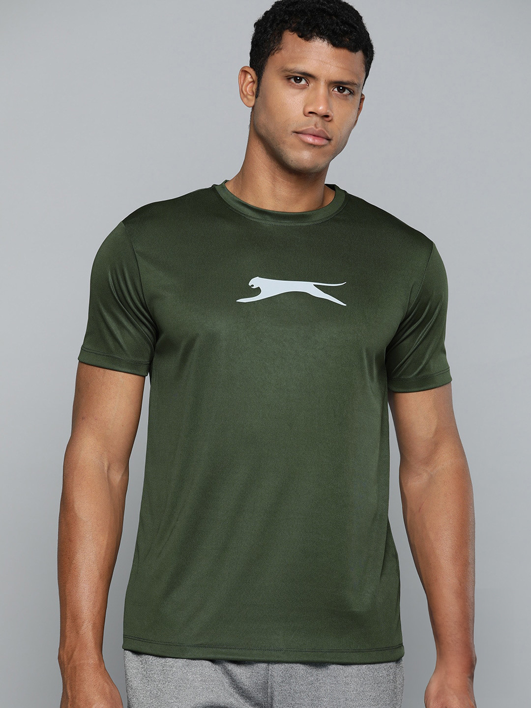 

Slazenger Men Brand Logo Printed Reflective Sports T-shirt, Olive