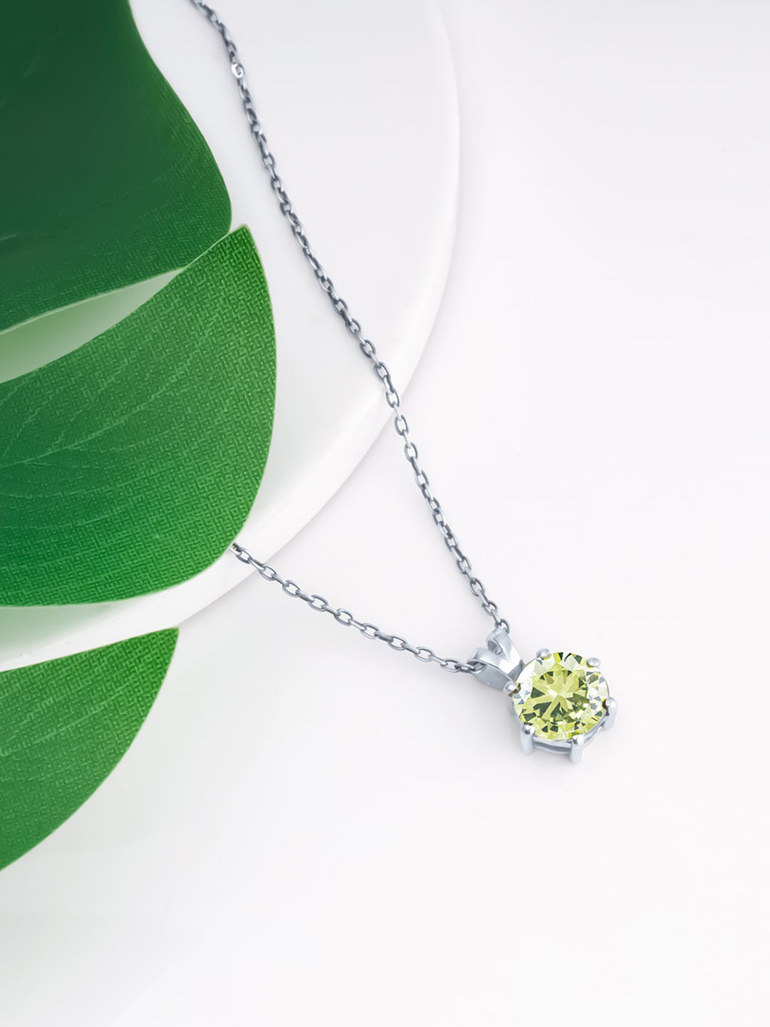

GIVA 925 Sterling Silver Rhodium-Plated Serenity Pendant With Chain
