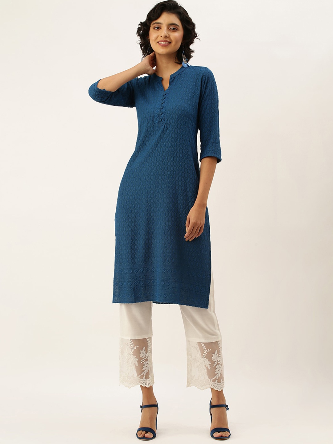 

ODETTE Ethnic Motifs Embroidered Straight Kurta, Blue