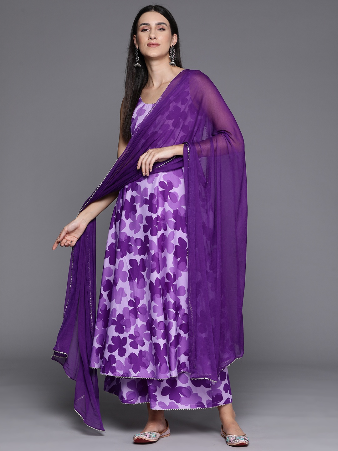 

Varanga Women Floral Printed Empire Silk Crepe Kurta with Trousers & Dupatta, Purple