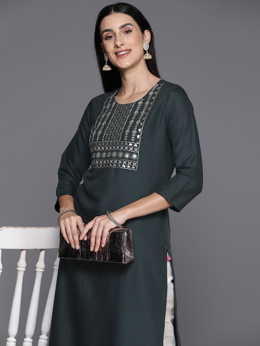 

Varanga Women Ethnic Motifs Yoke Design Sequinned Kurta, Grey