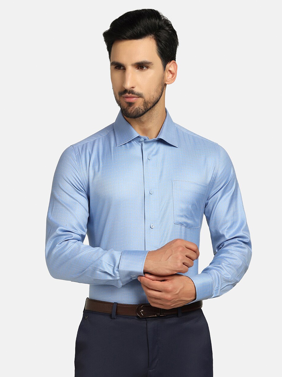 Blackberrys Men India Slim Fit Temp Tech Formal Shirt, Blue
