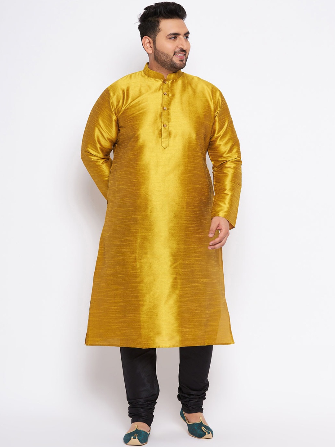 

VASTRAMAY Mandarin Collar Kurta With Churidar, Mustard