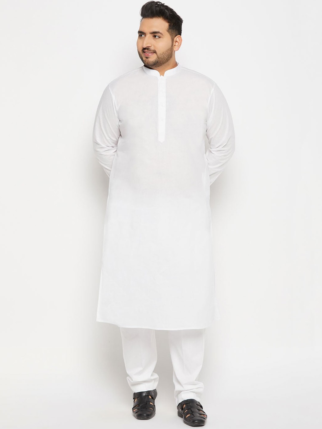 

VASTRAMAY PLUS Mandarin Collar Kurta With Pyjamas, White