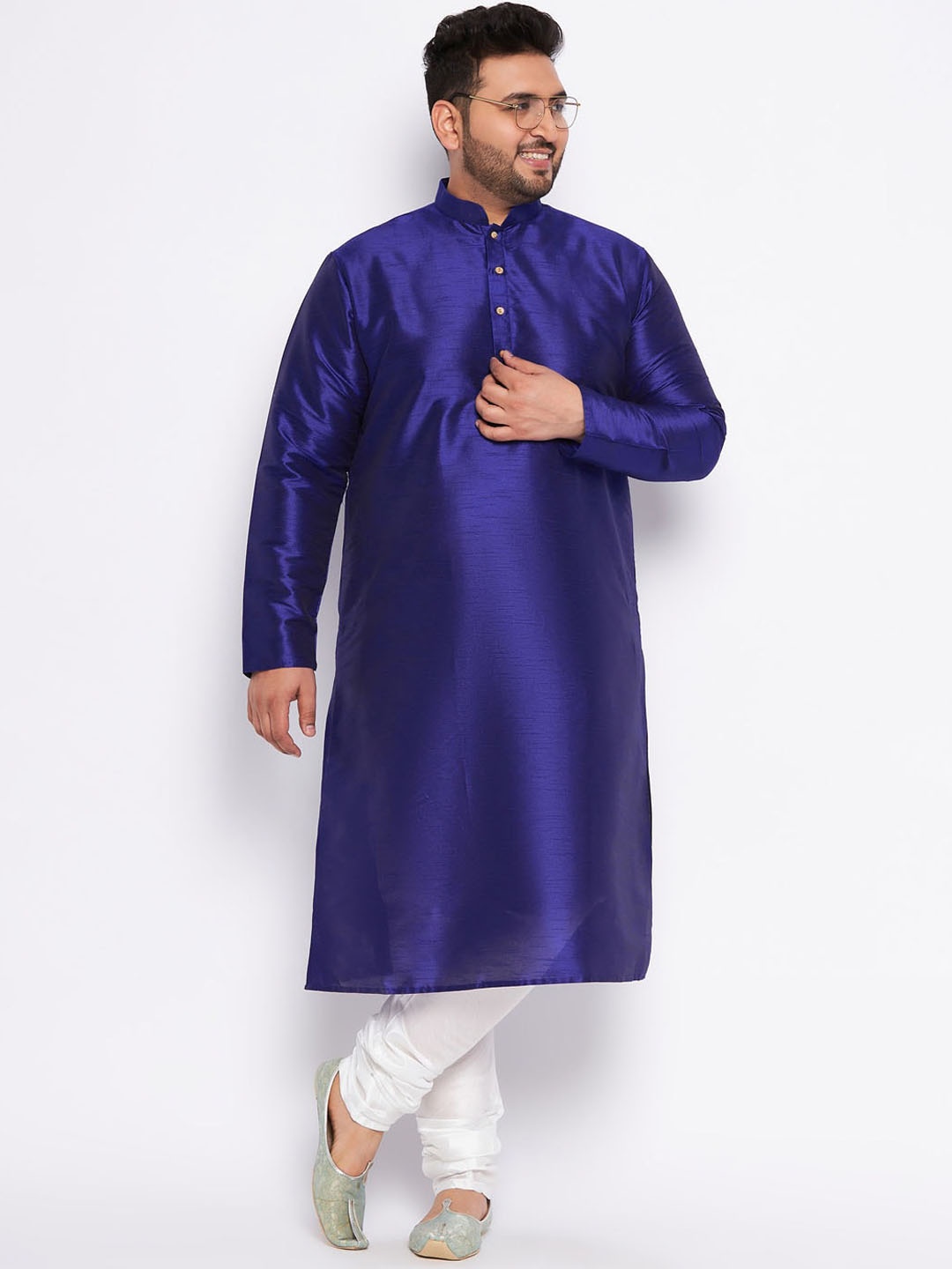 

VASTRAMAY Mandarin Collar Kurta With Churidar, Blue