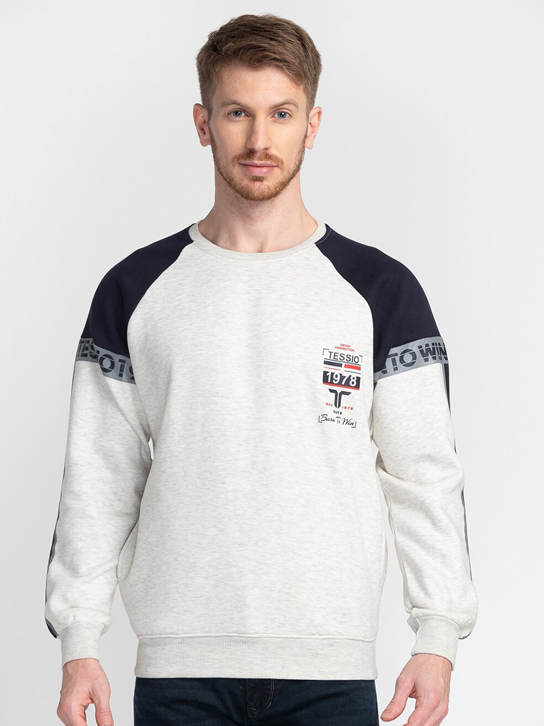 

TESSIO Typography Printed Pullover Cotton Sweatshirt, Off white