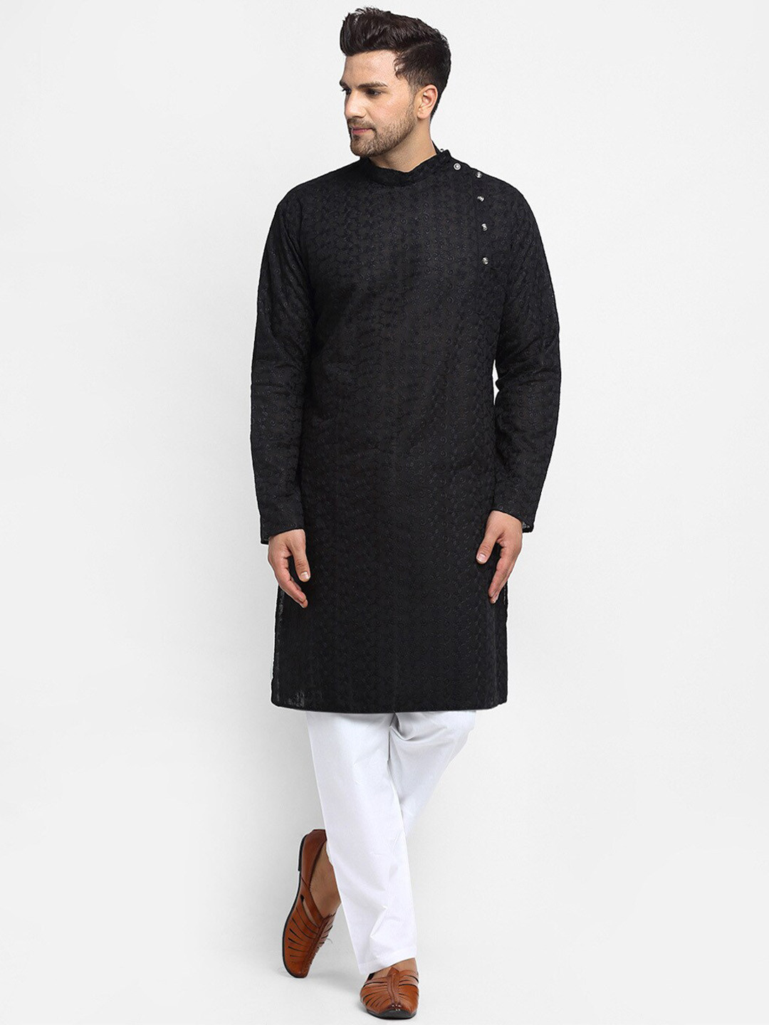 

TREEMODA Ethnic Motifs Embroidered Regular Chikankari Pure Cotton Kurta With Pyjamas, Black