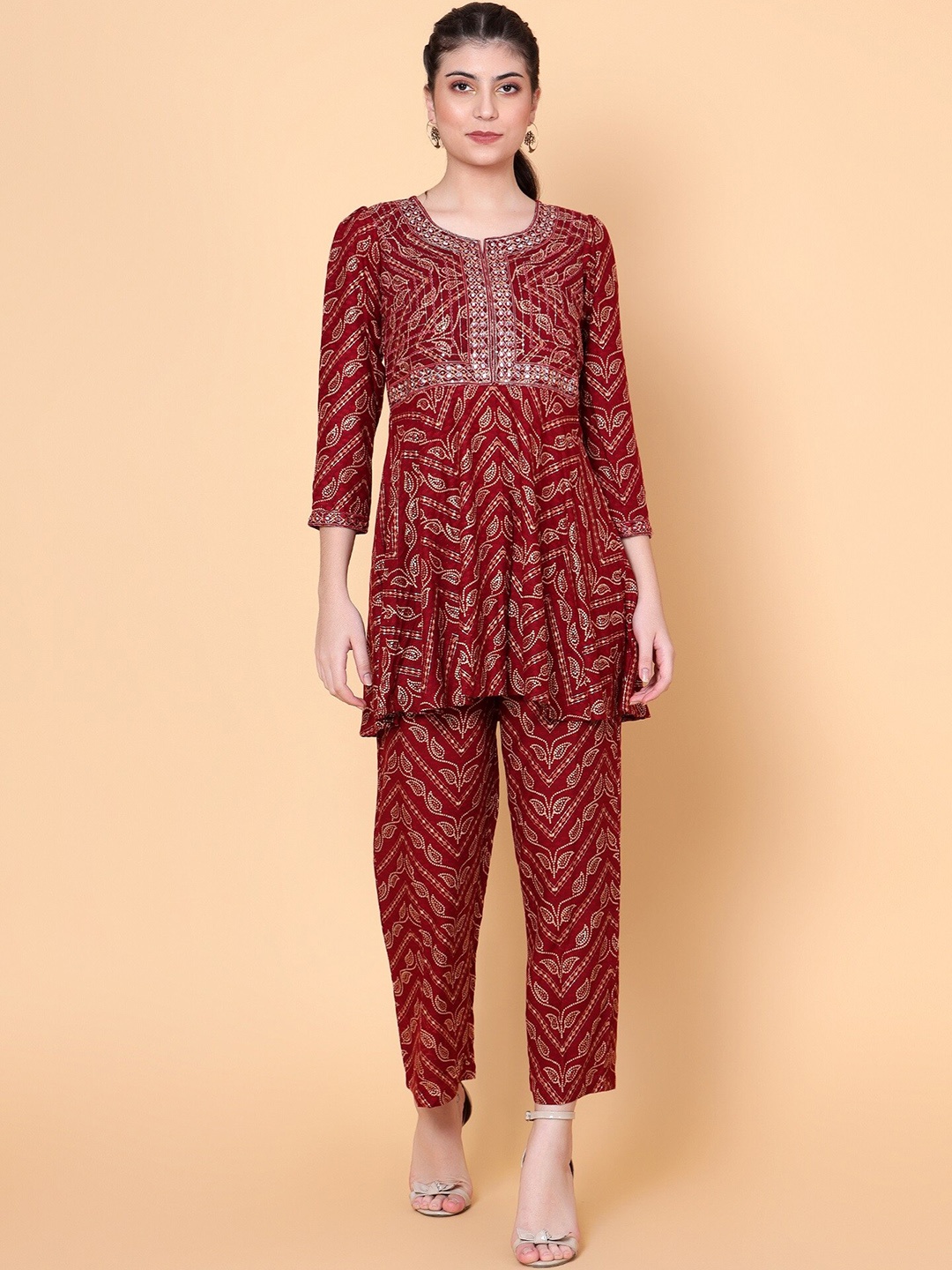 

Bani Women Bandhani Printed Tunic & Trousers, Maroon