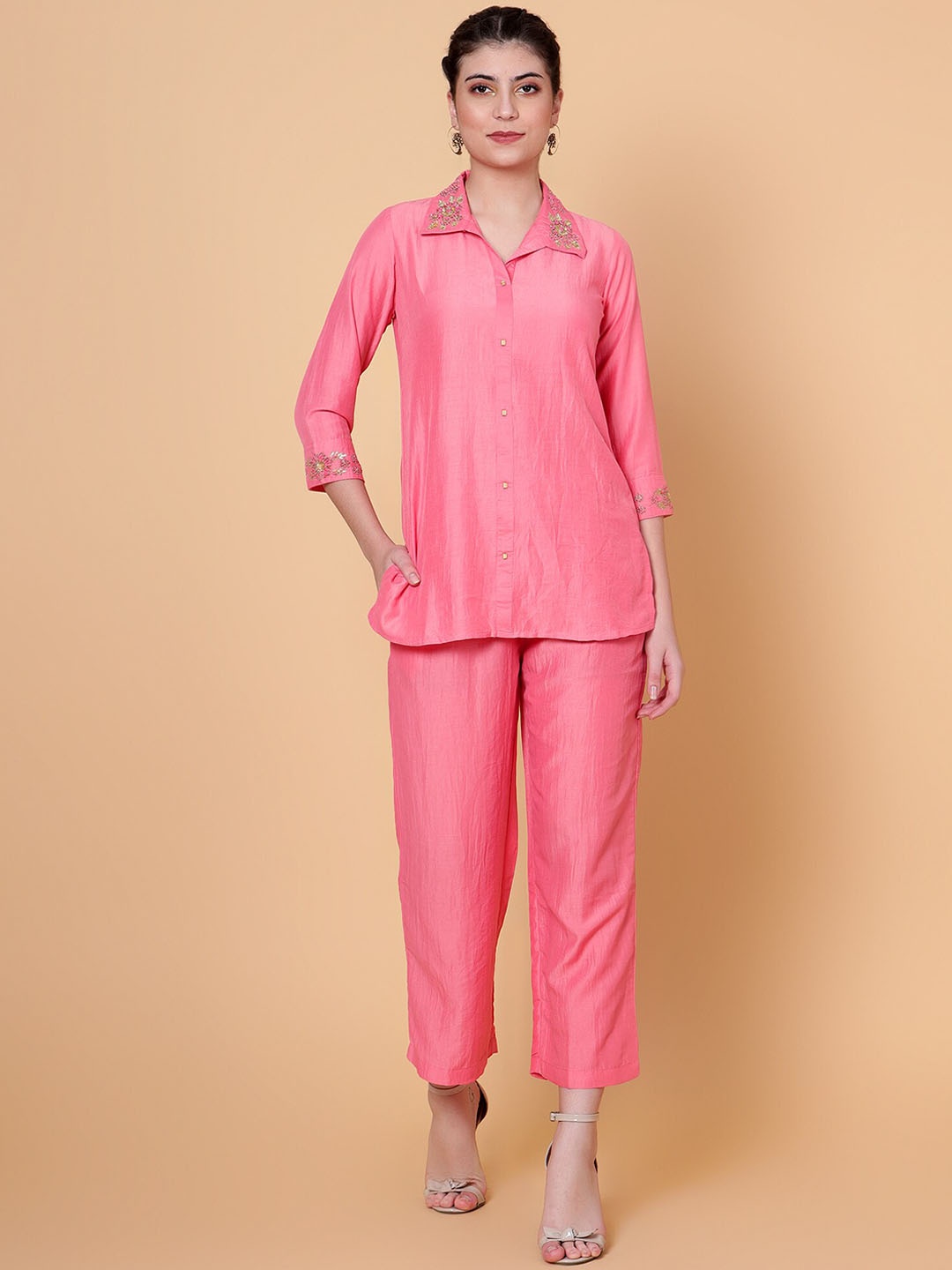 

Bani Women Embellished Detailed Shirt Collar Tunic With Trousers, Pink
