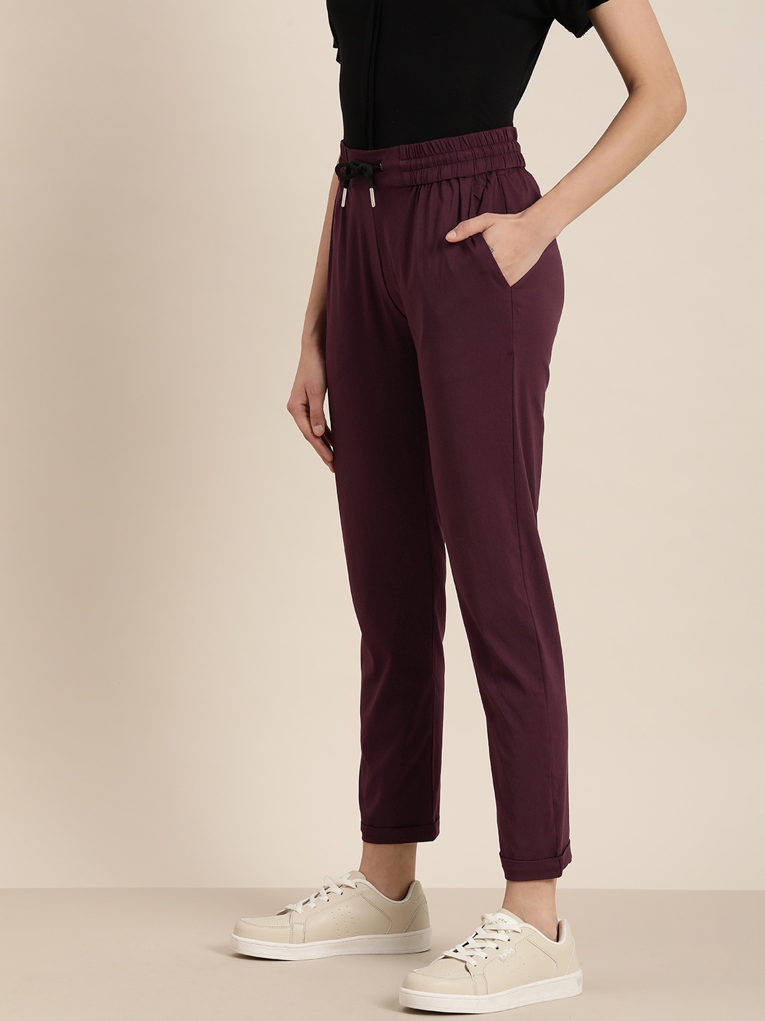 

her by invictus Women Solid Mid-Rise Regular Trousers, Maroon