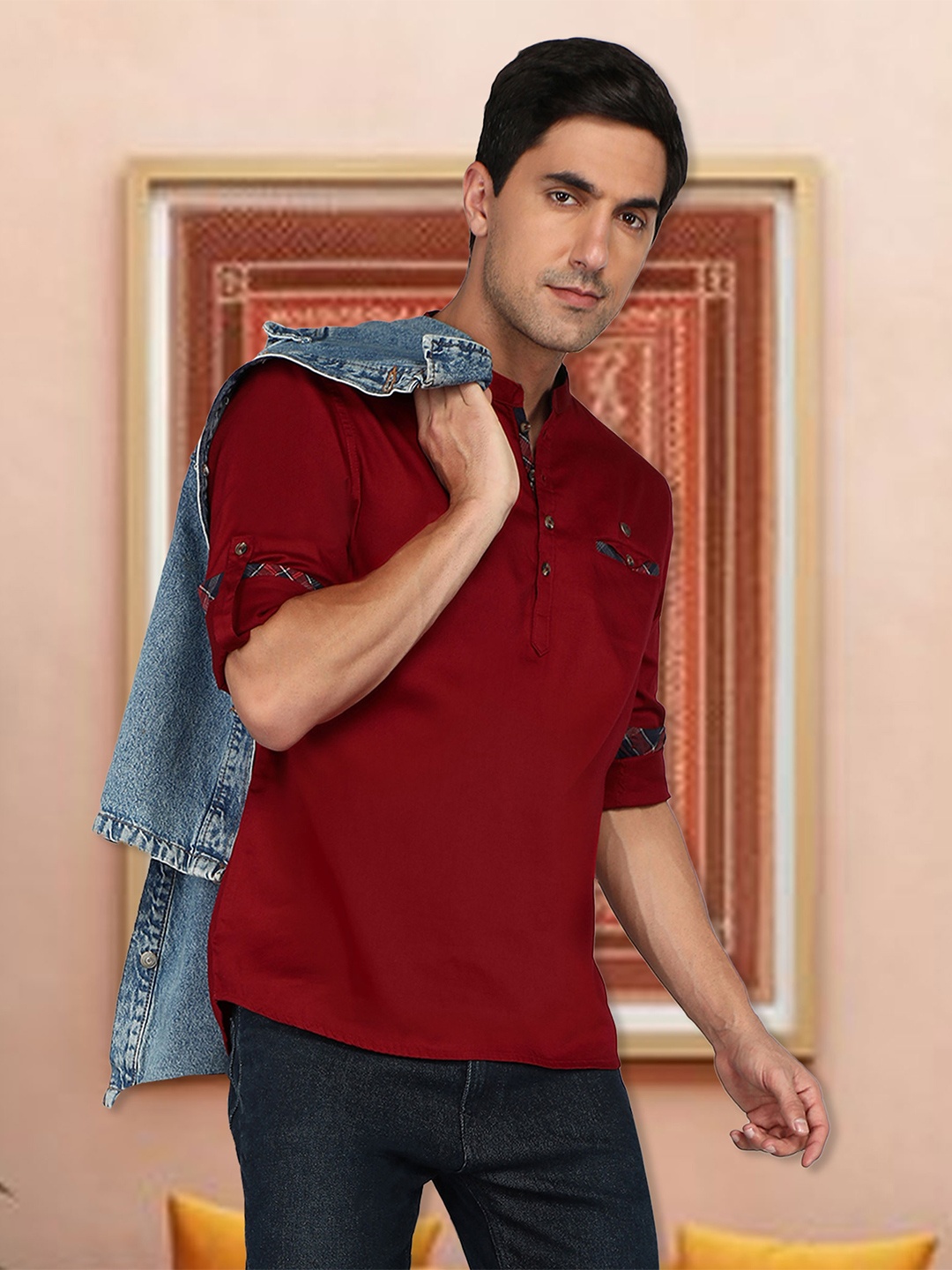 

Kuons Avenue Mandarin Collar Straight Cotton Short Kurta, Maroon