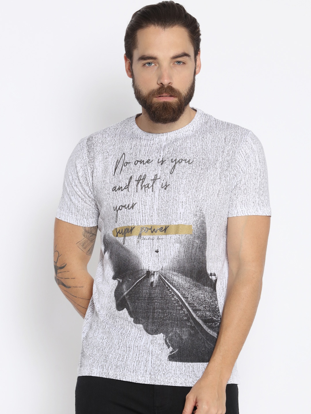

Status Quo Men White Printed Round Neck T-shirt