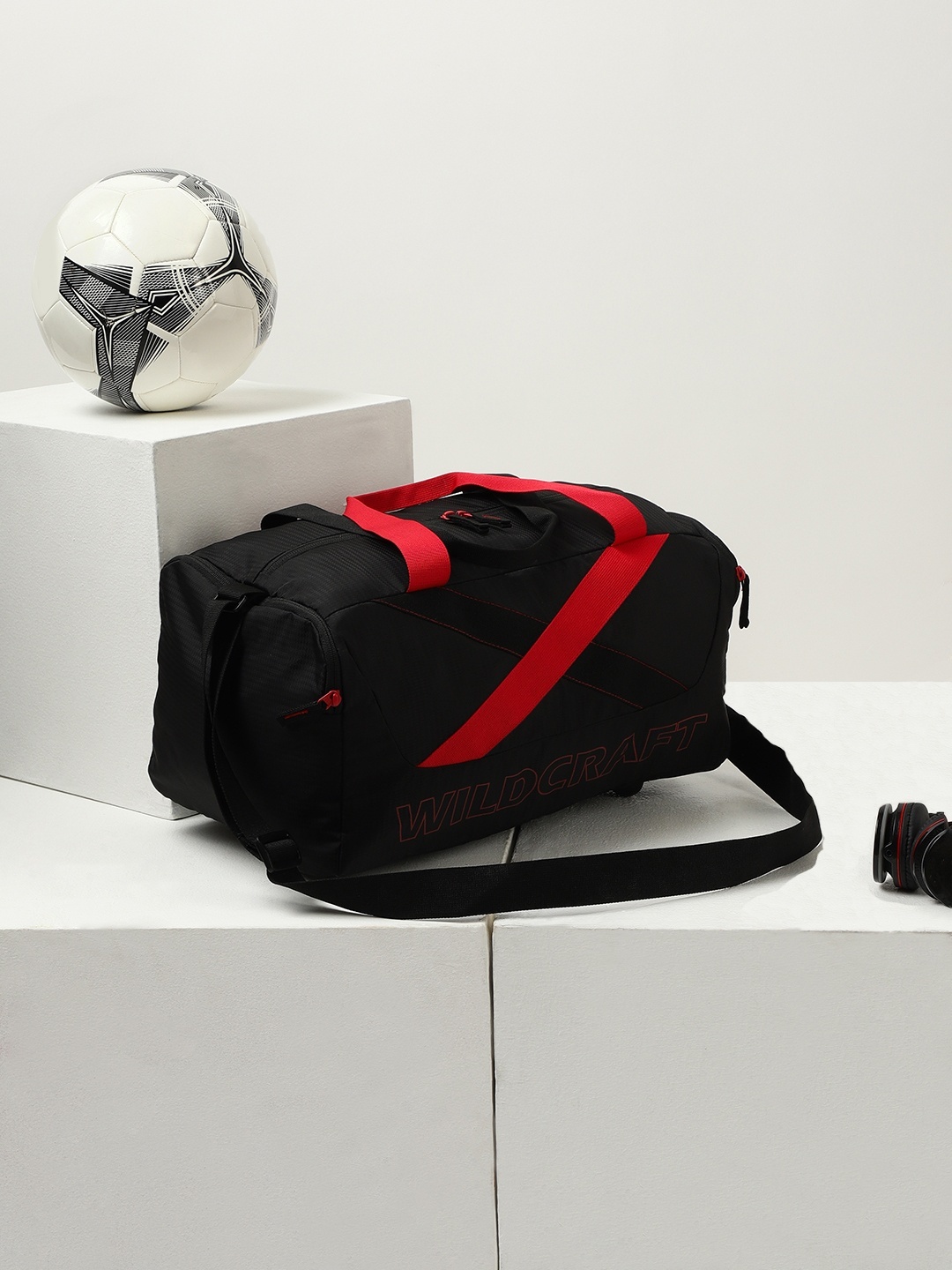 Wildcraft Unisex Brand Logo Printed Supernova Duffel Bag, Black
