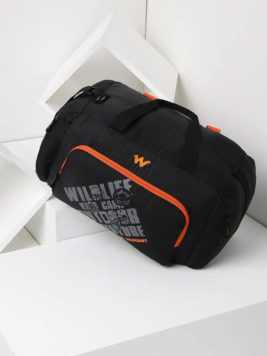 

Wildcraft Unisex Air Duff 2.0 Typography Printed Duffel Bag, Black