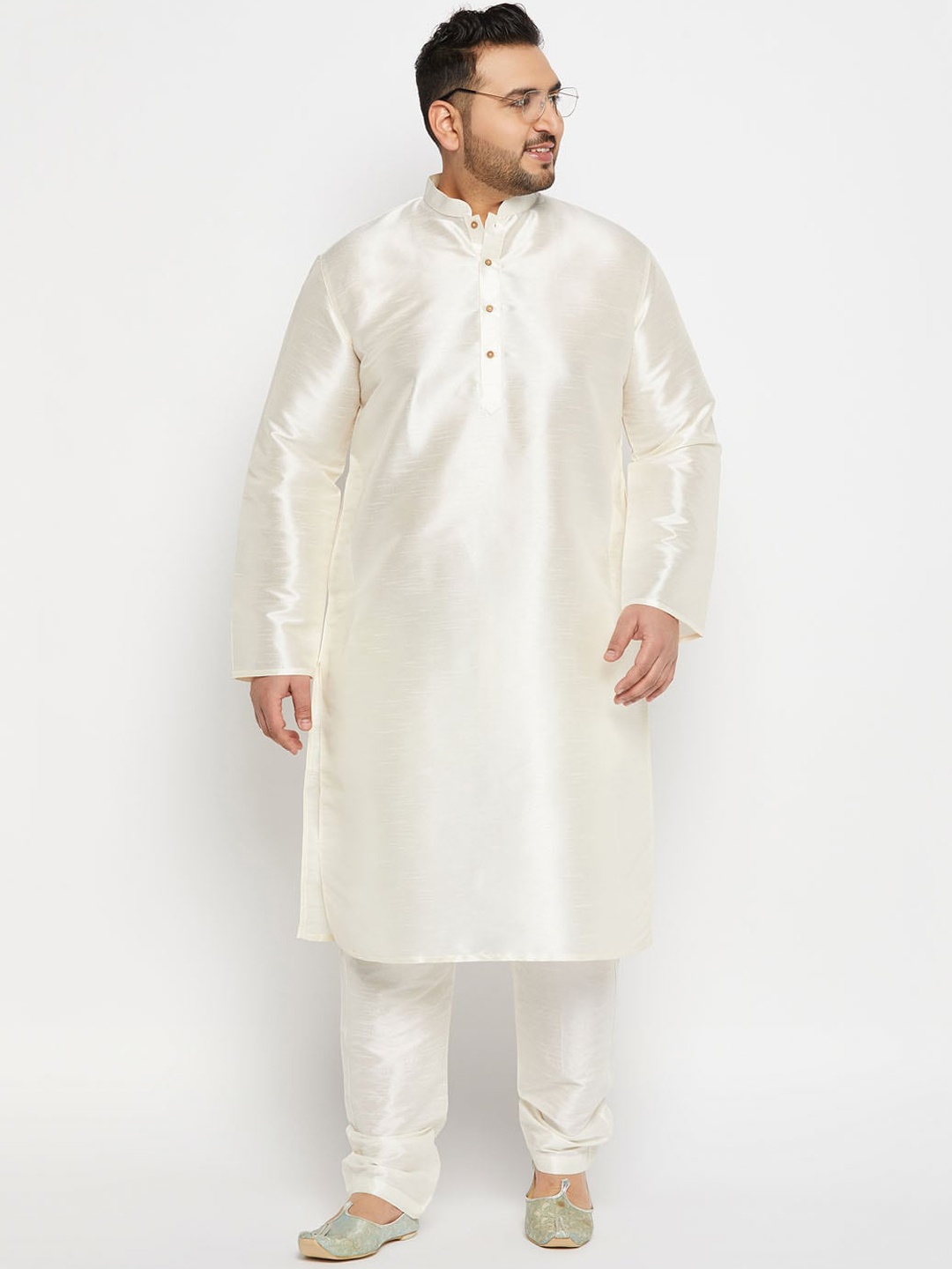 

VASTRAMAY Plus Size Mandarin Collar Kurta and Dhoti Pants, Cream